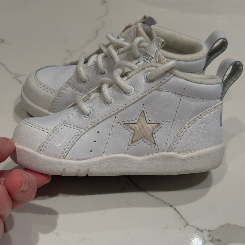 VTG CONVERSE ALL STAR CHUCK TAYLOR BIG STAR DEADSTOCK TODDLER 6.5 SNEAKERS